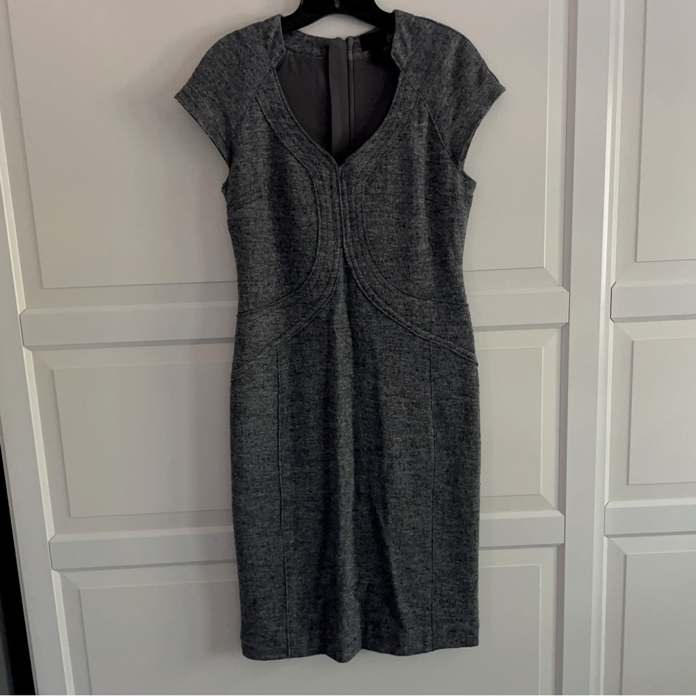 Banana Republic Gray Tweed Wool Bodycon Midi Dress Size 6 - 26665